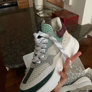 Limited Edition ALEXANDER MCQUEEN SNEAKERS 👟